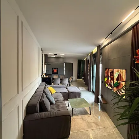 Retlav Luxury * Sarandë