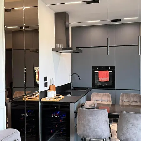 Retlav Luxury Lägenhet